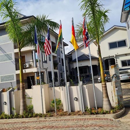 Queen'S Hill Lodge Gbawe Bagian luar foto